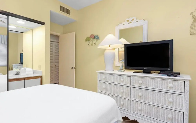 Romar House B by Southern Vacation Rentals