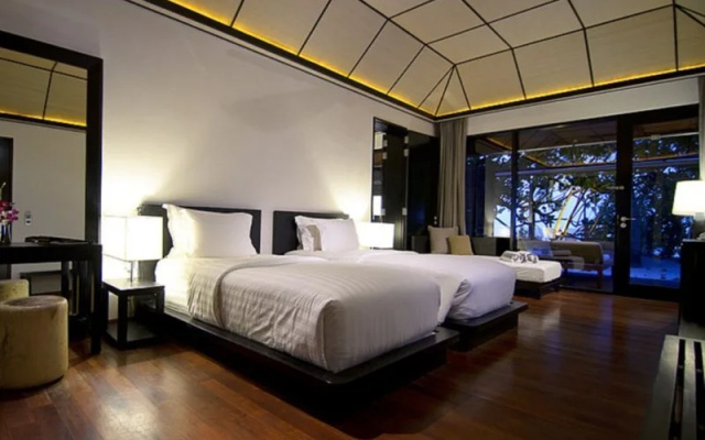 Lily Beach Resort & Spa