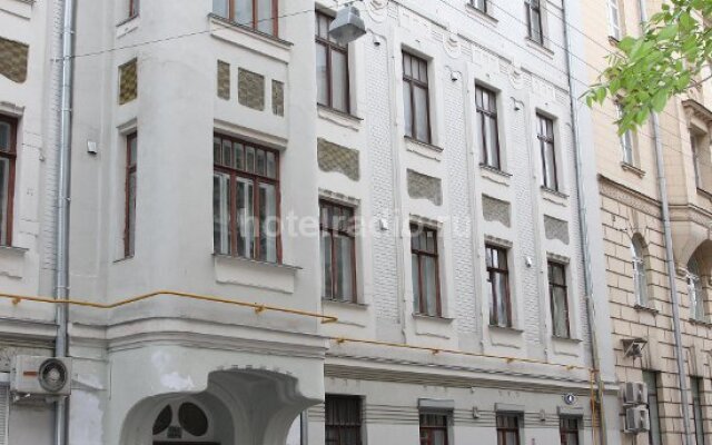 Chicago Hostel вид на фасад