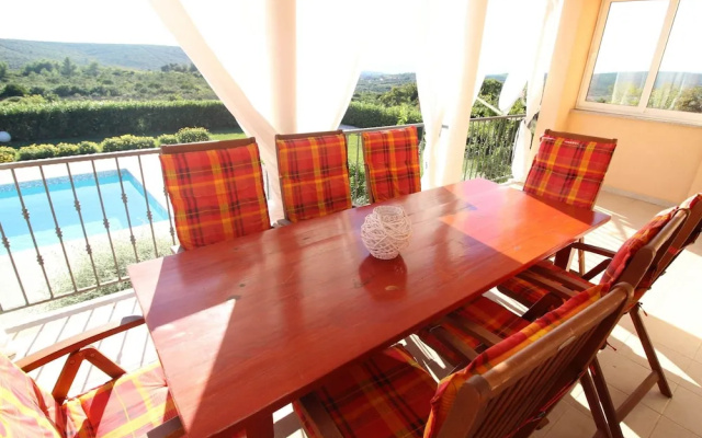 Villa in Debeljak With Private Pool