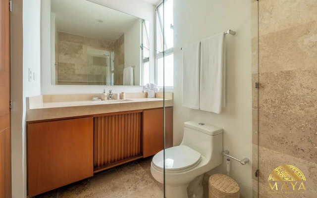 NHOA 101B 1BR Lux Pool access Aldea Zama