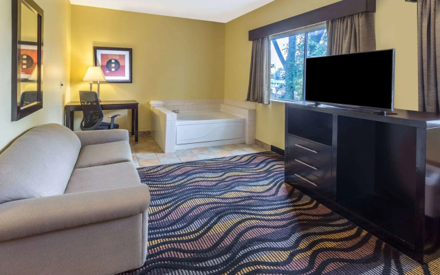 AmericInn by Wyndham Streator