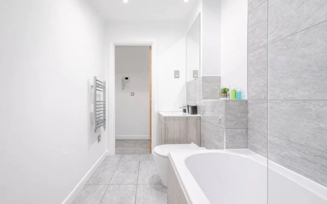 Modern Leicester 1-bed Fast Wi-fi