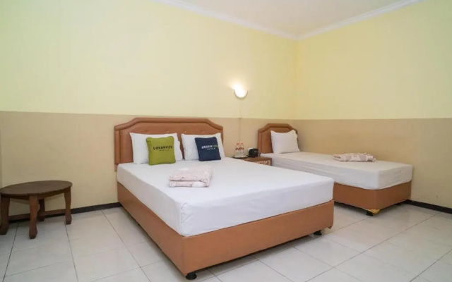 Urbanview Hotel De Kopen Malang By Reddoorz