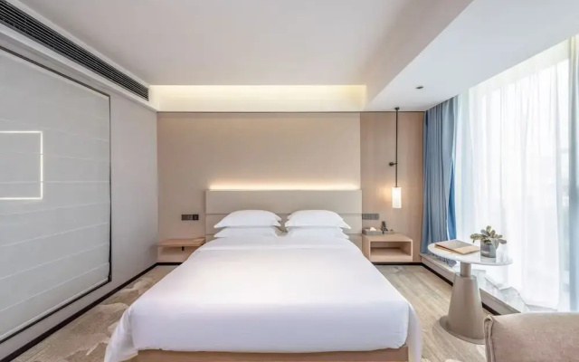 Stay at Guilin Scenic Spot