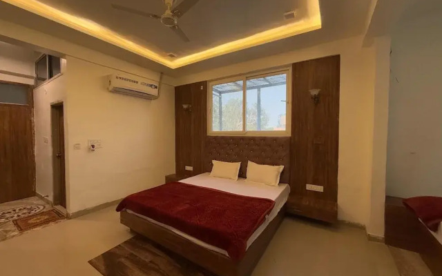 Shree Radha Residency-near ISKCON Temple