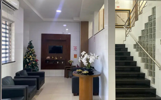 Mais Hotel Express
