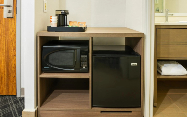 Comfort Inn & Suites Barrie