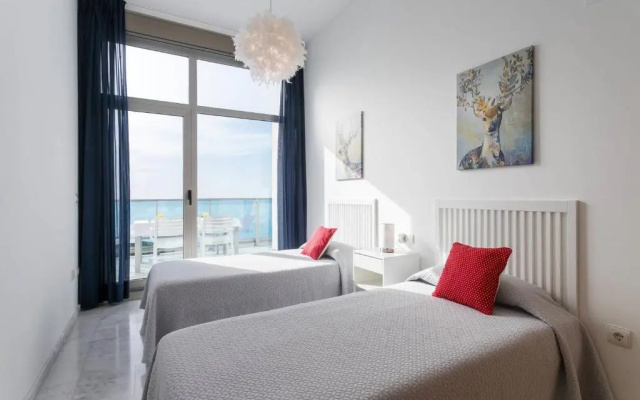 Penthouse VIP with sea views - 42nd floor