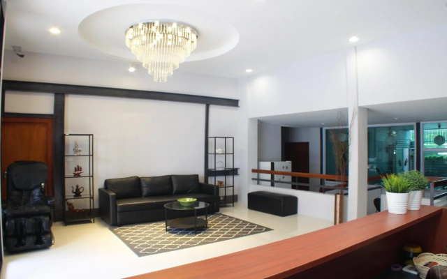 S'Prima Hostel