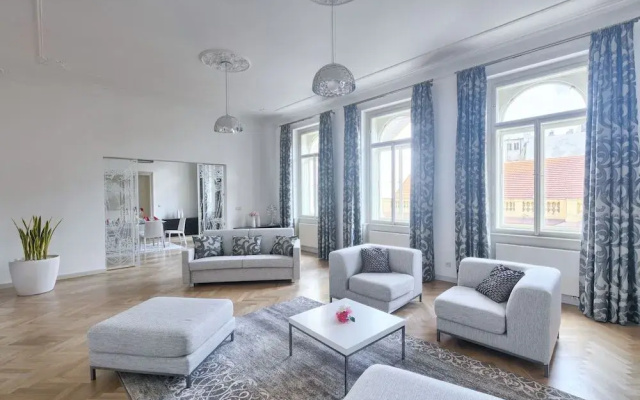 EMPIRENT Grand Central Apartments