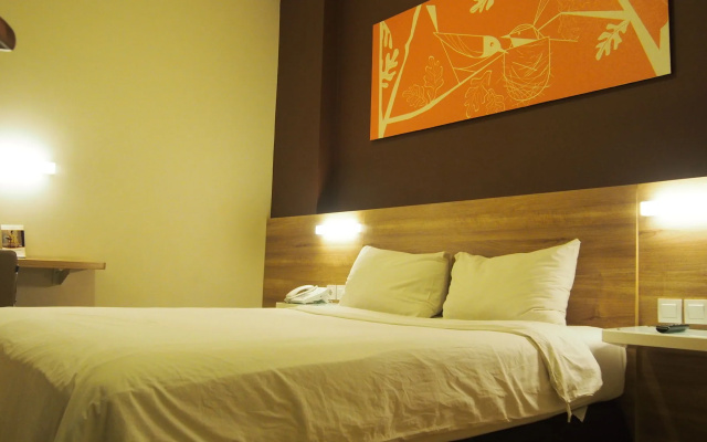 G7 Hotel