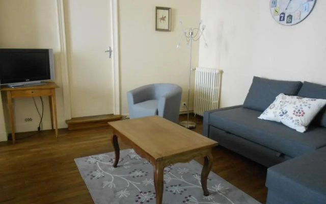 8 Rue de la Petite Bilange " Maison du Centre"