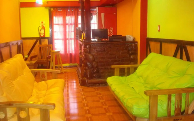 Campo Base Youth Hostel