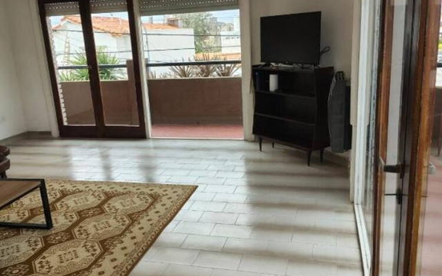 Entire 2 Bedroom Apartment