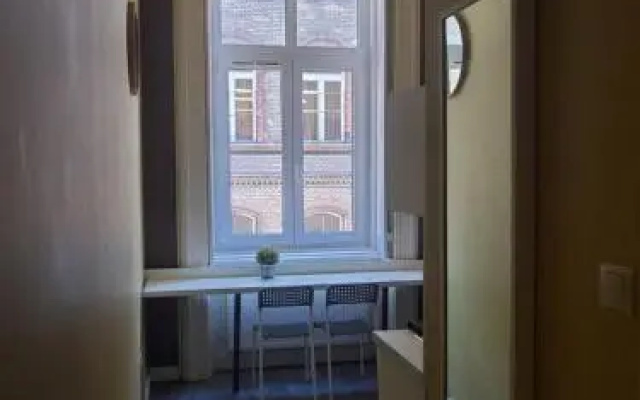 Economy Rooms and Apartments