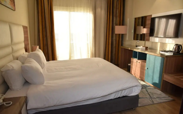 Golden jewel hotel