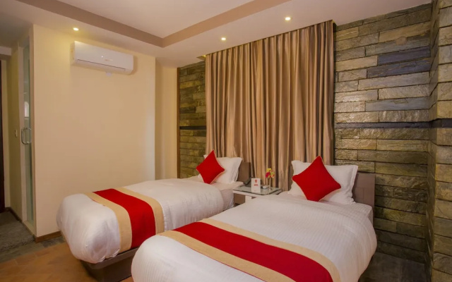 Oyo 235 Hotel Goodwill