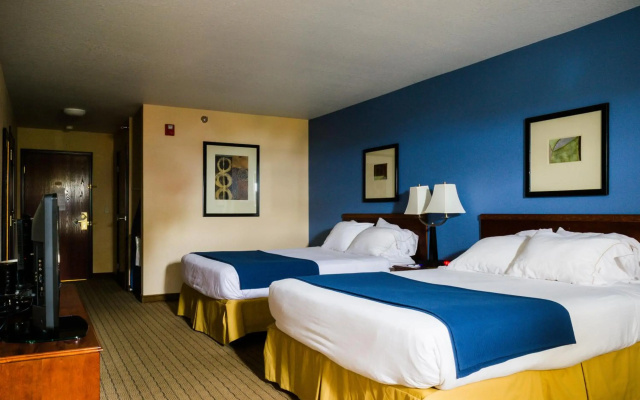 Holiday Inn Express Hotel & Suites Acme-Traverse City by IHG