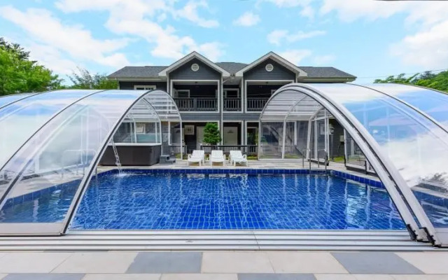 Yangyang Chorok Soochaehwa Pension