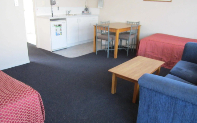 Gardena Court Motel
