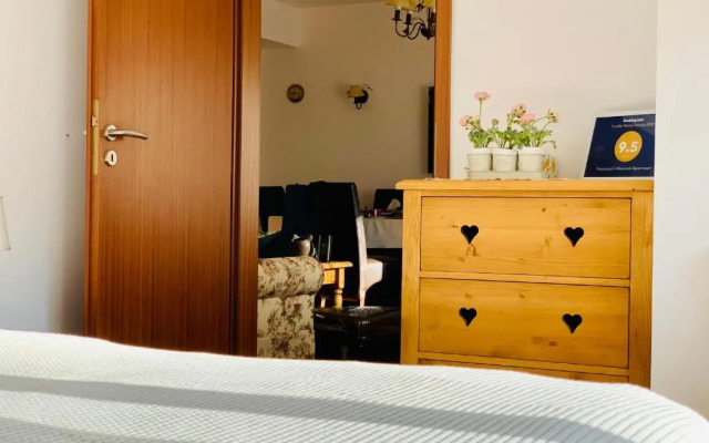 Francesco's Mountain Apartment