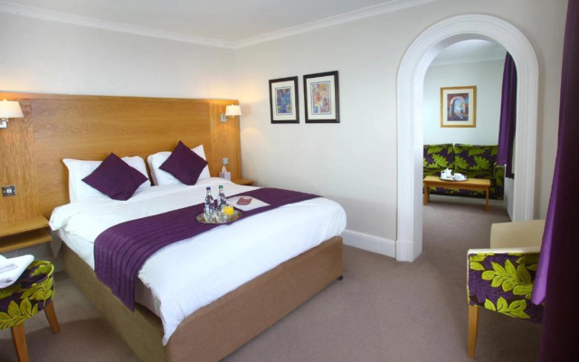 The Chequers Hotel