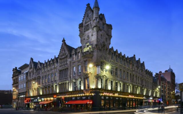 Отель Fraser Suites Glasgow вид на фасад