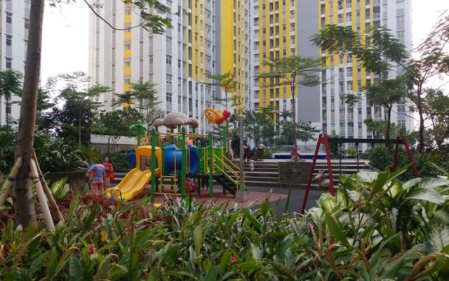 Nice 2BR at Springlake Summarecon Bekasi Apartment By Travelio