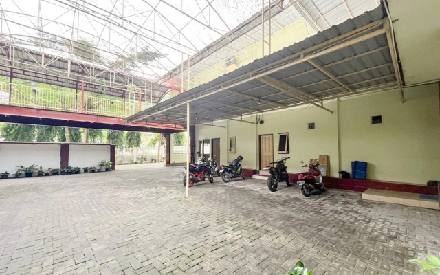 Hotel Permai Syariah RedPartner Sananwetan Blitar