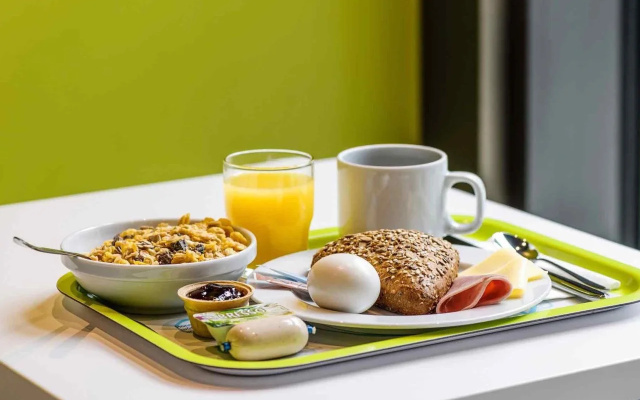 B&B HOTEL Leipzig-Schönefeld
