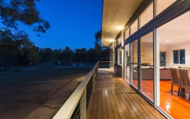 Blue Cliff Retreat