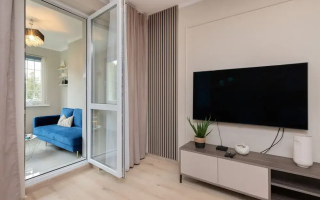 Rozewie Cosy Apartment by Renters