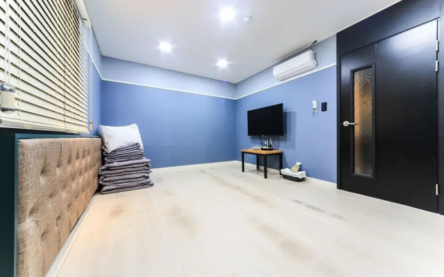 Tongyeong Hotel VOLE