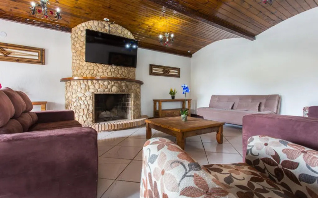 Pousada Vila Floratta by Concavus