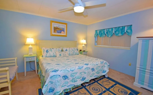 Harbour Island 306k 2 Bedroom Condo