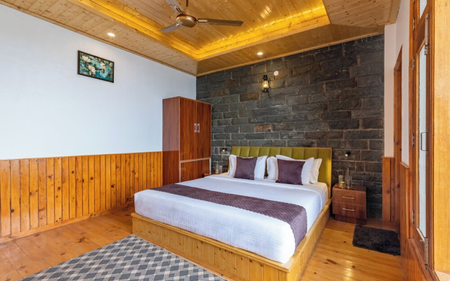 Alaya Stays Querencia 5BHK with HillView