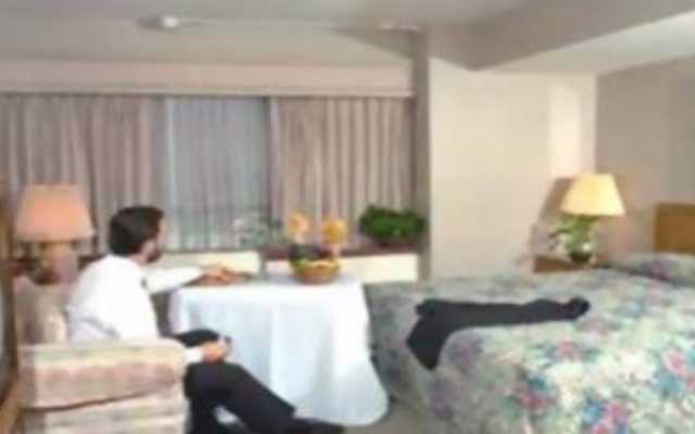 Отель Ramada Plaza At Jfk Airport США, Нью-Йорк - отзывы, цены и фото номеров - забронировать отель Ramada Plaza At Jfk Airport онлайн питание