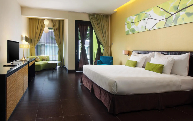 Mikie Holiday Resort & Hotel