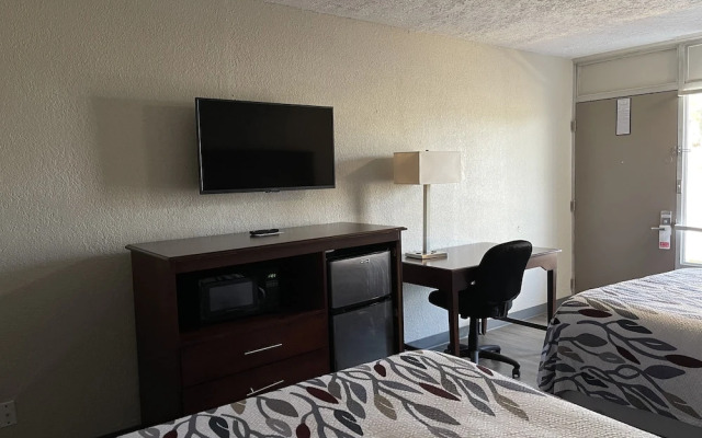 Days Inn La Grange