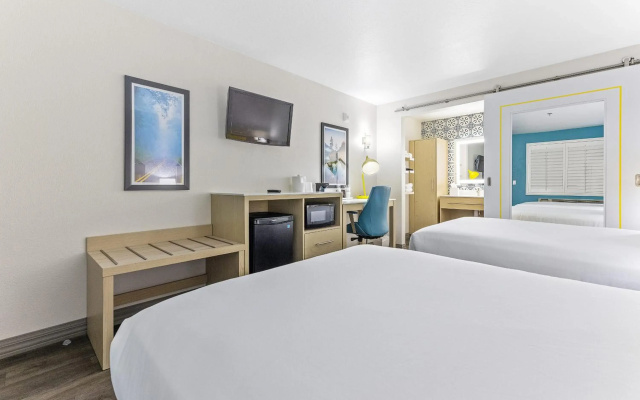 Hillstone Inn Tulare, an Ascend Collection Hotel