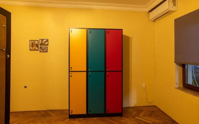 Hostel Prishtina Backpackers