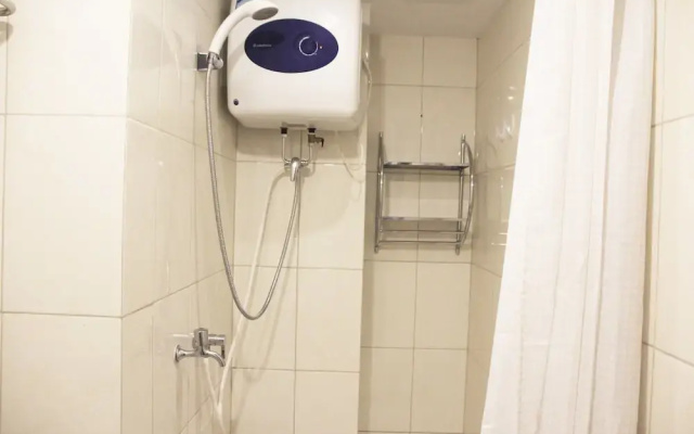Deluxe and Comfortable The Springlake Summarecon Apartment