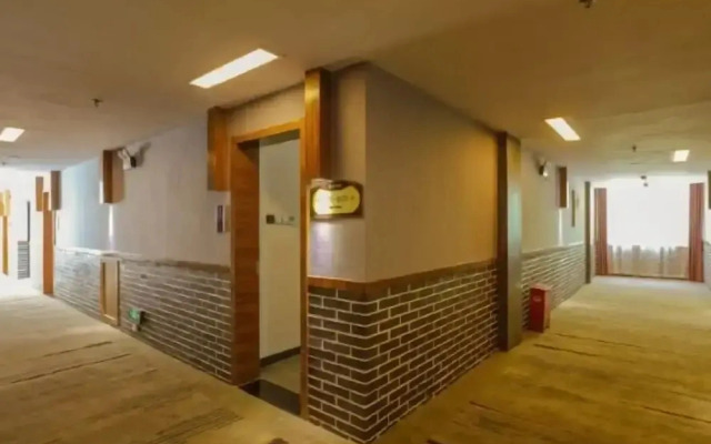 Jinshang Themed Hotel