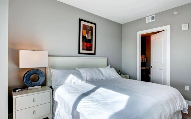 Global Luxury Suites at Castro Street