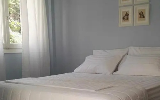Paris Spacious Beach Apartment