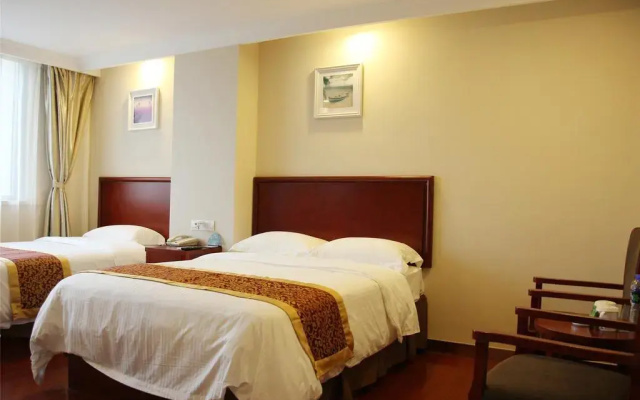 GreenTree Inn HePu Huanzhu South Road Transit Center Express Hotel