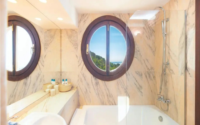Appealing Villa Near Ibiza Town
