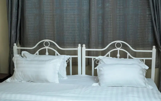 Kandez Holiday Home
