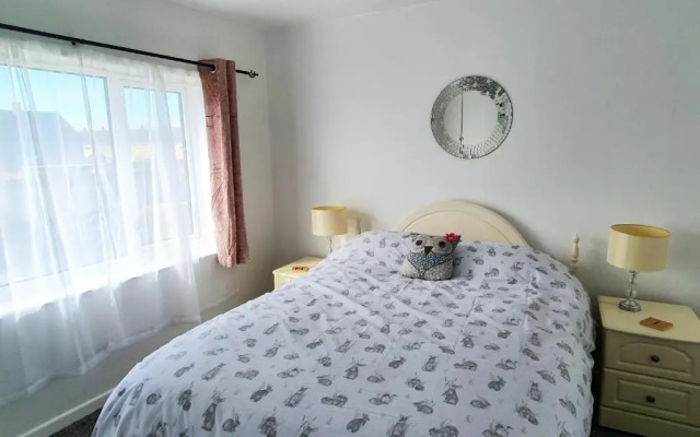 Rabbit Haven - 4 minutes from Bicester Village!